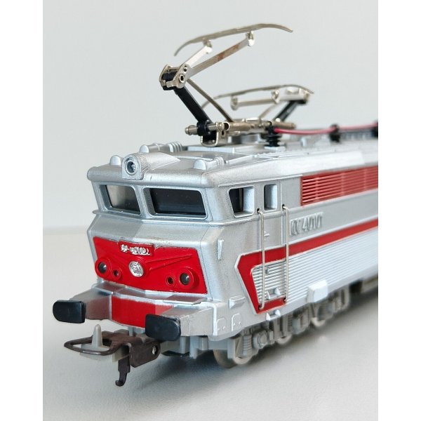 Locomotive électrique rouges Lima pour modélisme ferroviaire à l'échelle HO