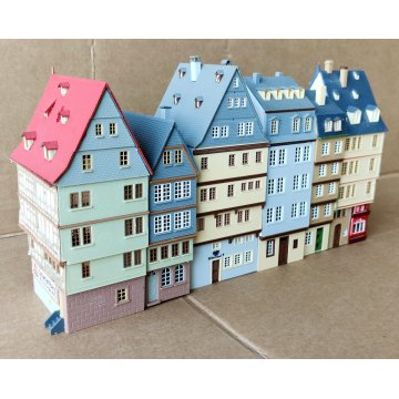 Faller B-914 Römerberg-Ostzeile SET CASE MODELLINO Diorama Ferroviario SCALA H0
