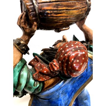 GRANDE SCULTURA CERAMICA SMALTATA Batignani 97 CORSARO PIRATA h53 BOTTE FORZIERE