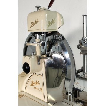 BERKEL mod. 5 Affettatrice Volano PANNA ORO anni 20 Lama 370 mm CON BASAMENTO