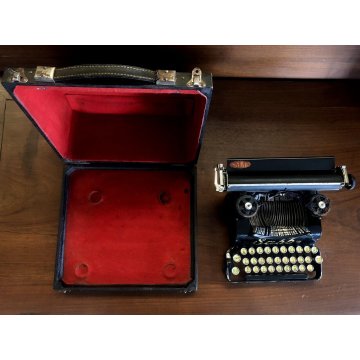 ANTICA MACCHINA DA SCRIVERE PORTATILE SABB Mod. M28 Officine Mondial Crema  '30