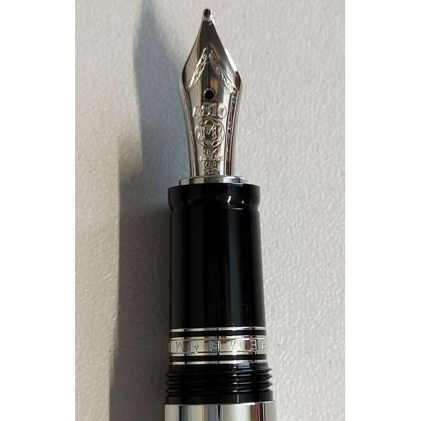 Montblanc 5049 Boheme Noir Penna Stilografica – Corso Vinci