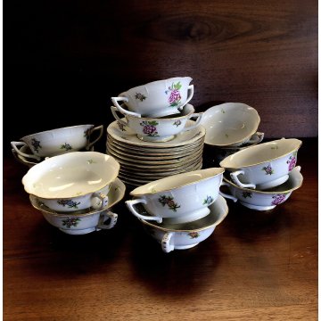 SERVIZIO CONSOMME' 12 pers. Porcellana HEREND HUNGARY  mod: 743 Queen Victoria