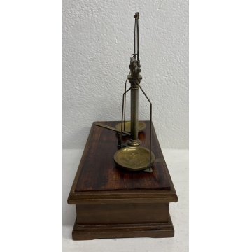 ANTICA BILANCIA 2 PIATTI FARMACISTA  OREFICE PESA EPOCA CASSETTO 1900 OTTONE OLD