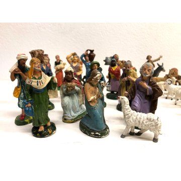 Lotto 50 pz STATUINE PRESEPE PASTA PLASTICA VARIE EPOCHE SACRA FAMIGLIA ANIMALI