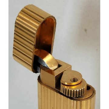 Must de Cartier ACCENDINO TASCA GODRON Plaque or Paris VINTAGE LIGHTER BRIQUET