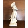 ANTICA SCULTURA CERAMICA biscuit Meissen GIOVANE DONNA SPIGHE SOGGETTO XIX sec.
