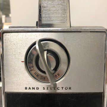 RADIO ZENITH Royal 3000 TRANS-OCEANIC VINTAGE MULTIBAND FUNZIONANTE EPOCA '60/70