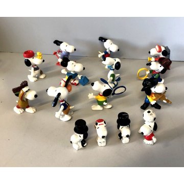 LOTTO 11 + 4  pz SNOOPY PEANUTS figurine VINTAGE vari TOPPER MATITA anni '60