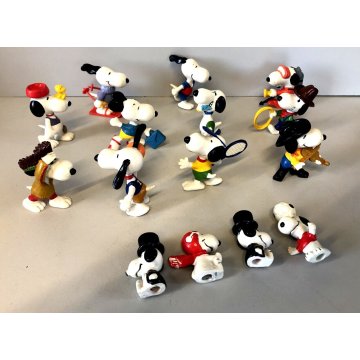 LOTTO 11 + 4  pz SNOOPY PEANUTS figurine VINTAGE vari TOPPER MATITA anni '60