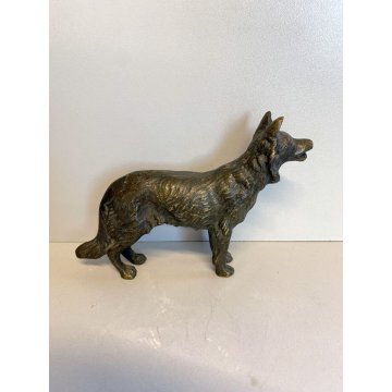 SCULTURA TUTTOTONDO BRONZO FIGURA RAFFIGURANTE UN CANE ITALIA BRONZE