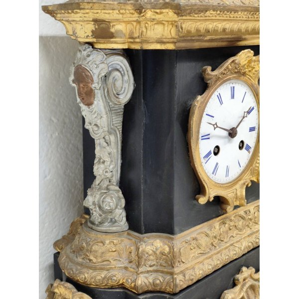 Orologio Da Tavolo In Cristallo Acrilico Specchiato Con Incisione Mondo 17x11xh18 Cm Colore Nero Vesta 07605 10