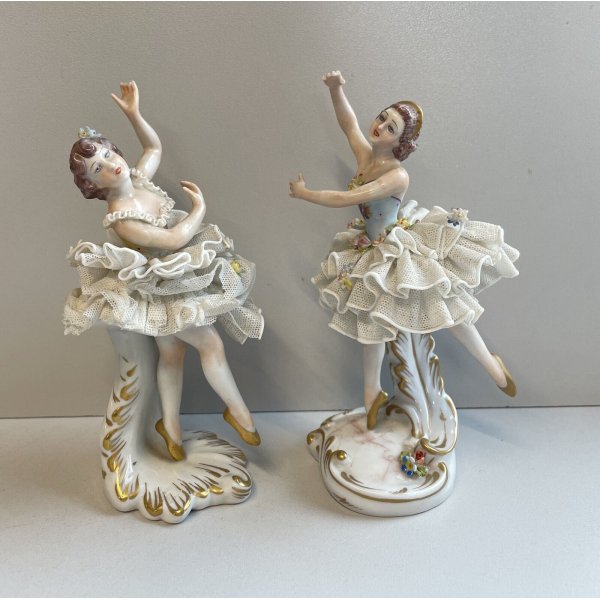 COPPIA BALLERINA CAPODIMONTE FIGURA STATUINA CERAMICA PORCELLANA PIZZO DONNA OLD