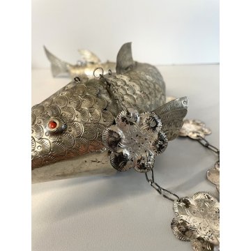 ANTICA SCULTURA PESCE ARTICOLATO SNODATO METALLO ARGENTATO DECORO INCISO ORIENTE