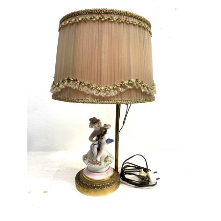 LAMPADA TAVOLO ABATJOURS PORCELLANA SMALTO POLICROMO MARCHIO DZ CAPODIMONTE (?)