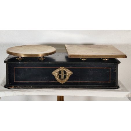 ANTICA BILANCIA 2 PIATTI bifaccia PESA LEGNO OTTONE epoca SABAUDA 1800 Mercante