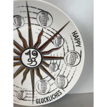 PIATTO FORNASETTI CALENDARIO ANNO 1993 n° 49/750 ø 24 cm CERAMICA italy epoca