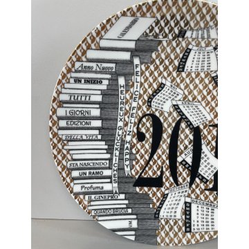 PIATTO FORNASETTI CALENDARIO ANNO 2016 n° 326/700 ø 24 cm CERAMICA italy epoca