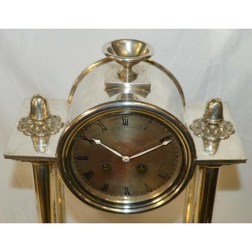 OROLOGIO PENDOLO a TEMPIO epoca 900 IMPERO ARGENTATO OLD TABLE PENDULUM CLOCK