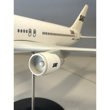 MODELLO AEROMODELLO 1/100 SRS BOEING 767 Modello FRATELLI CESANA ITALY 55x48 cm