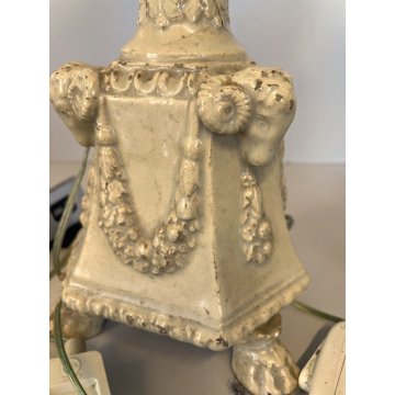 COPPIA ANTICO TORCERE CERAMICA PORTA LAMPADA ELETTRIFICATO DECORO TESTE D'ARIETE