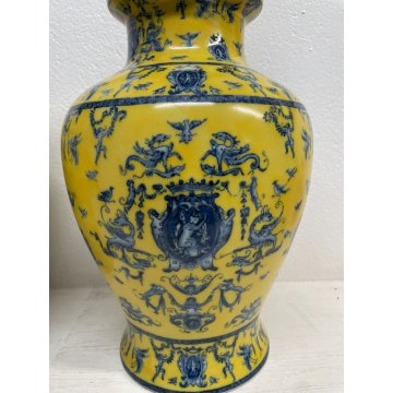 GRANDE COPPIA VASO CERAMICA SMALTATA GIALLA DECORO ANIAMLI MITOLOGICI ANNI 60