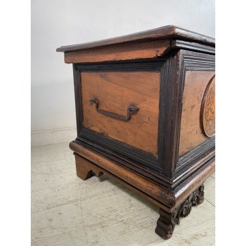 ANTICA GRANDE CASSAPANCA epoca 1600 legno noce 162 cm OLD WOOD CHEST FORMELLA