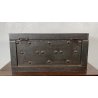 ANTICO FORZIERE CASSAFORTE BUGNATA DA VIAGGIO FERRO BATTUTO BORCHIATO 1700 LEGNO