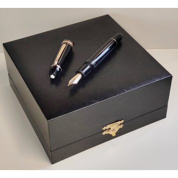 MONTBLANC Meisterstuck PENNA STILOGRAFICA 149 NIB Oro 18k FOUNTAIN PEN box + ink