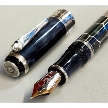 MONTEGRAPPA Cosmos ENIGMA Lim. Edition PENNA STILOGRAFICA Argento FOUNTAIN PEN