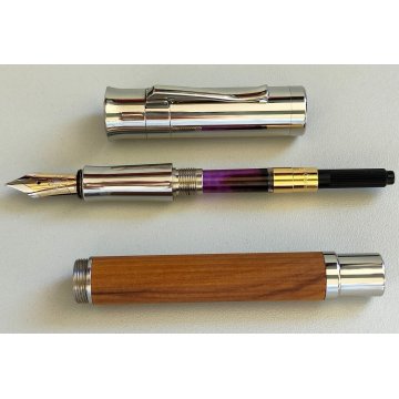 PENNA STILOGRAFICA Graf Von Faber-Castell PEN OF THE YEAR 2001 Lim. Edition BOX