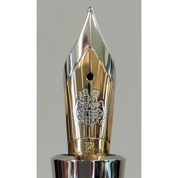 PENNA STILOGRAFICA Graf Von Faber-Castell PEN OF THE YEAR 2011 Lim. Edition BOX