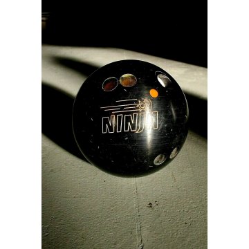  BOCCIA DA BOWLING REACTIVE BOWLING BALL AMF NINJA  33B1338 BLACK & ORANGE '90