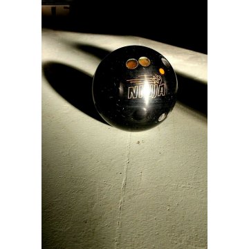 BOCCIA DA BOWLING REACTIVE BOWLING BALL AMF NINJA  33B1338 BLACK & ORANGE '90