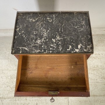 ANTICO COMODINO SALOTTO LUIGI XVI 1900 LEGNO MOGANO 3 CASSETTI BRONZO MARMO OLD