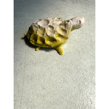 SCULTURA ZOOMORFA CERAMICA Carla Tolomeo TARTARUGA ZOO FANTASTICO SMALTO GIALLO