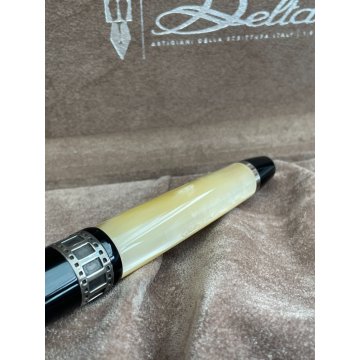 PENNA STILOGRAFICA DELTA FEDERICO FELLINI EDIZIONE LIMITATA ARGENTO 925 ORO 18K