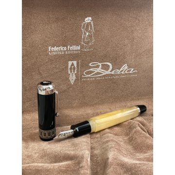 PENNA STILOGRAFICA DELTA FEDERICO FELLINI EDIZIONE LIMITATA ARGENTO 925 ORO 18K