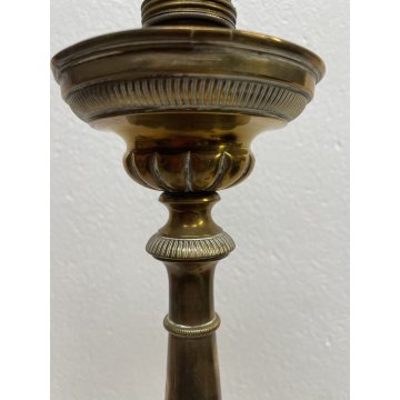 ANTICO CANDELIERE LAMINA OTTONE DECORO SBALZO CANDELABRO ELETTRIFICATO EPOCA XIX