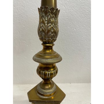 ANTICO CANDELIERE LAMINA OTTONE DECORO SBALZO CANDELABRO ELETTRIFICATO EPOCA XIX