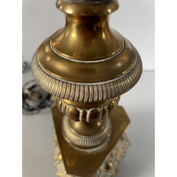 ANTICO CANDELIERE LAMINA OTTONE DECORO SBALZO CANDELABRO ELETTRIFICATO EPOCA XIX