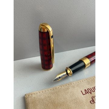 PENNA STILOGRAFICA S.T DUPONT VERTIGO FOUNTAIN PEN LACCA CINESE CUSTODIA ROSSA