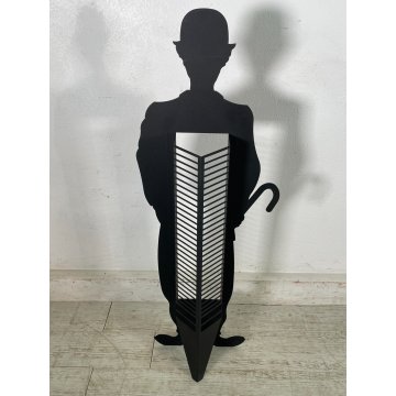 SCULTURA DESIGN CHARLIE CHAPLIN PORTA CD FERRO SATINATO H 102 CM STUDIO SALOTTO