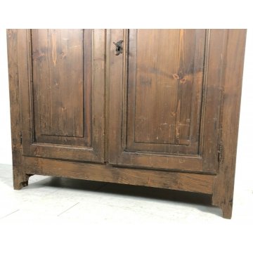 ANTICA PICCOLA CREDENZA DUE ANTE DUE CASSETTI LEGNO MASSELLO NOCE OLD 1800 EPOCA