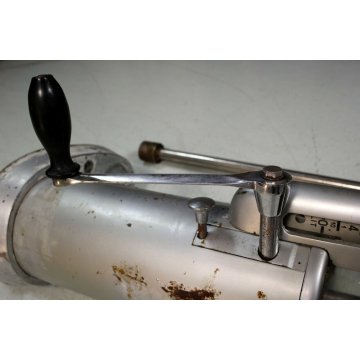 POMPA OLIO COMMESTIBILE MANUALE ALLUMINO O.M.A Trento MODERNARIATO OIL PUMP '60 