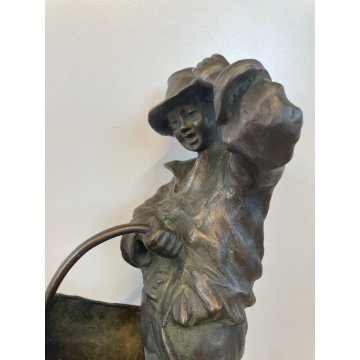 SCULTURA TUTTOTONDO FIGURA UOMO FRUTTIVENDOLO RITRATTO BRONZO EPOCA '900 CESTINO