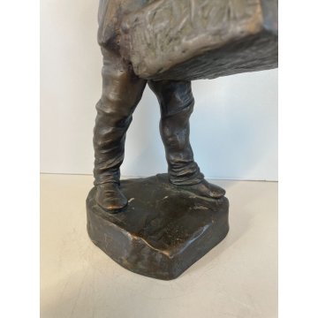 SCULTURA TUTTOTONDO FIGURA UOMO FRUTTIVENDOLO RITRATTO BRONZO EPOCA '900 CESTINO