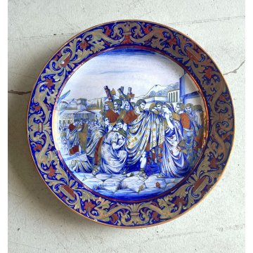 GRANDE PIATTO PARATA MAIOLICA LUSTRO SCENA STORIA ROMANA S.M.G. Gualdo T. ø 50cm