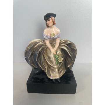 DAMA CACCIAPUOTI PORCELLANA SCULTURA FIGURA DONNA FIRMATA ITALY ANNI '50 FIORI