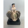 DAMA CACCIAPUOTI PORCELLANA SCULTURA FIGURA DONNA FIRMATA ITALY ANNI '50 FIORI